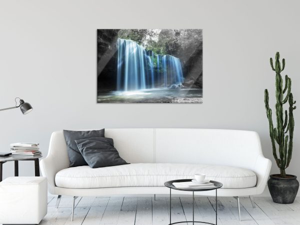 Tropischer Wasserfall im Wald B&W Detail, Glasbild Jetzt online – Bild 2